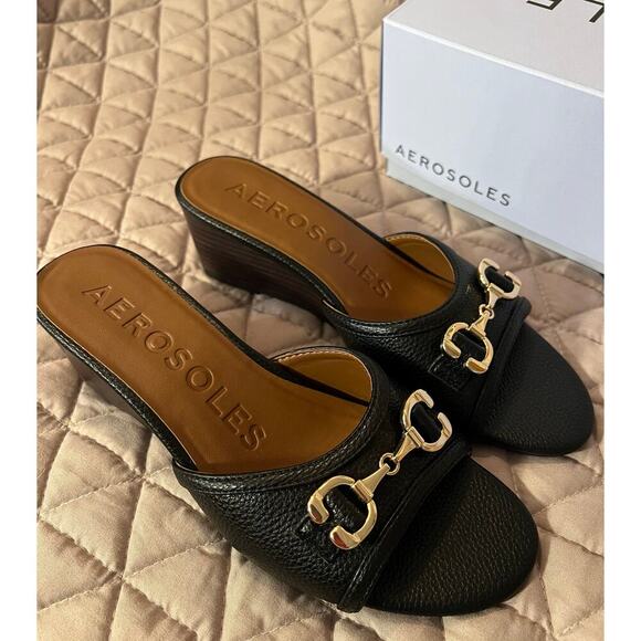 Aerosoles NWT Black Wedge Sandals. 
Size 6.5
New in box, never worn - Picture 4 of 7